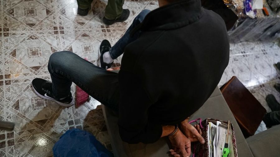 ضبط مخدرات بقيمة 300 الف شيكل بمنزل في مخيم شعفاط بالقدس